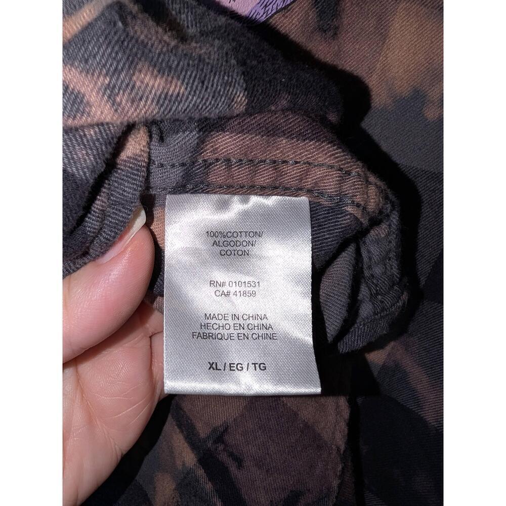 Star Wars Mandalorian Black Gray Plaid Button Up Shirt Womens XL - Picture 4 of 4